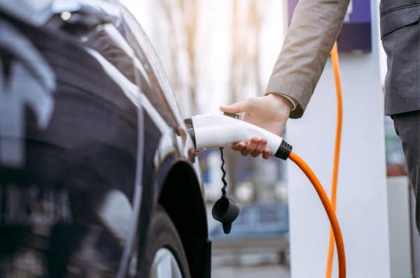 Tot 30% goedkoper uit door de juiste laadpas te kiezen